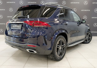 Подержанный автомобиль Mercedes-Benz GLE 2019 года (5 фото)