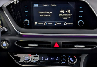 Подержанный автомобиль Hyundai Sonata 2023 года (15 фото)