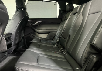 Новый Audi Q7 2025 (17 фото)