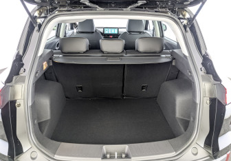 Новый Москвич 3 2025 (8 фото)