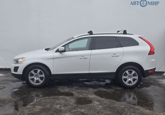 Подержанный автомобиль Volvo XC60 2012 года (5 фото)