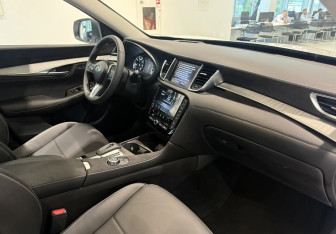 Новый Infiniti QX50 2025 (9 фото)