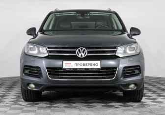 Подержанный автомобиль Volkswagen Touareg 2012 года (2 фото)