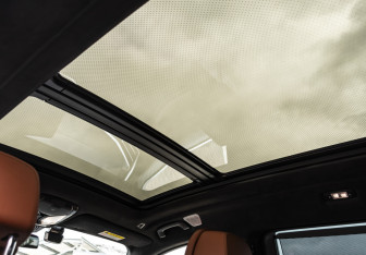Подержанный автомобиль BMW X7 2019 года (27 фото)
