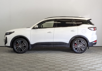 Подержанный автомобиль Chery Tiggo 7 Pro Max 2024 года (8 фото)