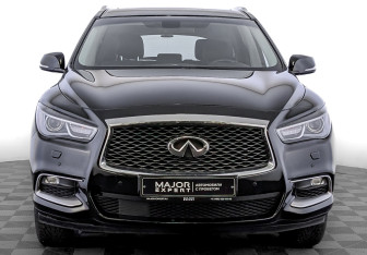 Подержанный автомобиль Infiniti QX60 2017 года (2 фото)