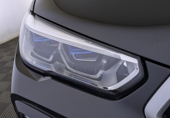 Подержанный автомобиль BMW X6 2020 года (11 фото)