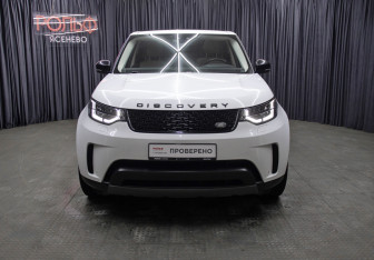 Подержанный автомобиль Land Rover Discovery 2018 года (2 фото)