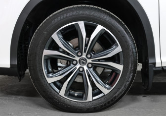 Подержанный автомобиль Lexus RX 2020 года (27 фото)