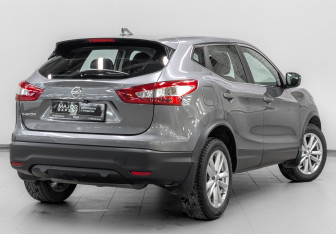 Подержанный автомобиль Nissan Qashqai 2018 года (5 фото)