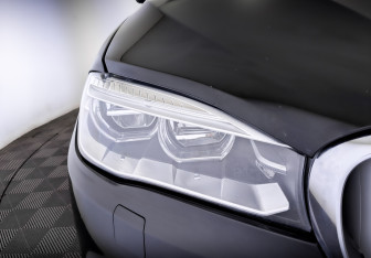 Подержанный автомобиль BMW X5 2018 года (17 фото)