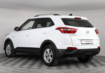 Подержанный автомобиль Hyundai Creta 2018 года (7 фото)