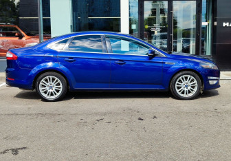 Подержанный автомобиль Ford Mondeo Sedan 2014 года (4 фото)