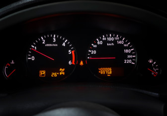 Подержанный автомобиль Nissan Pathfinder 2011 года (19 фото)