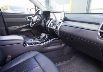 Подержанный автомобиль Kia Sorento 2021 года (11 фото)