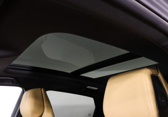 Подержанный автомобиль Changan UNI-K 2024 года (13 фото)