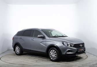 Подержанный автомобиль LADA (ВАЗ) Vesta Wagon 2019 года (3 фото)