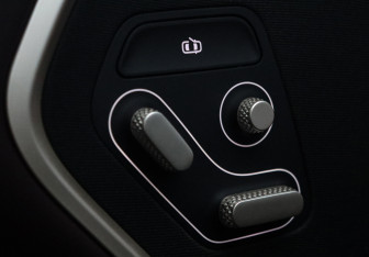 Подержанный автомобиль Avatr 11 2023 года (20 фото)