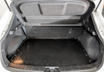Подержанный автомобиль Nissan Qashqai 2018 года (9 фото)
