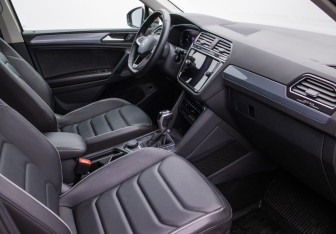 Подержанный автомобиль Volkswagen Tiguan 2021 года (9 фото)