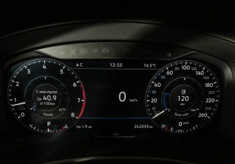 Подержанный автомобиль Volkswagen Teramont 2018 года (11 фото)