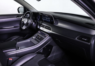 Подержанный автомобиль Hyundai Palisade 2022 года (11 фото)