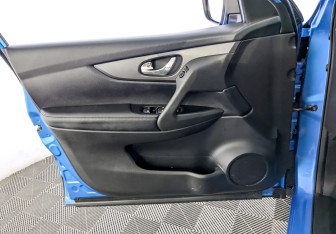 Подержанный автомобиль Nissan Qashqai 2019 года (19 фото)