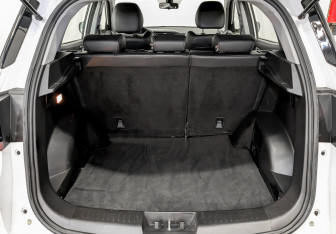 Подержанный автомобиль Chery Tiggo 4 2022 года (10 фото)