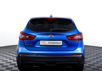 Подержанный автомобиль Nissan Qashqai 2019 года (6 фото)