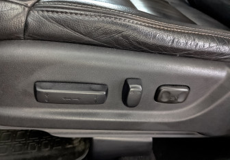 Подержанный автомобиль Honda CR-V 2013 года (29 фото)