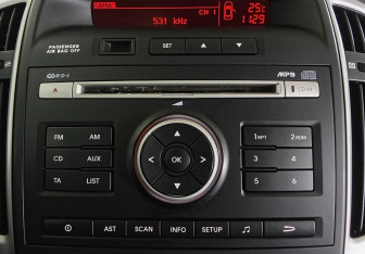 Подержанный автомобиль Kia Ceed Hatchback 2010 года (15 фото)