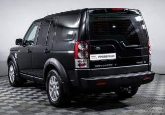 Подержанный автомобиль Land Rover Discovery 2013 года (7 фото)