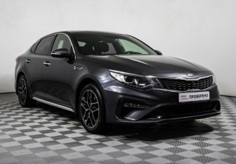 Подержанный автомобиль Kia Optima Sedan 2019 года (3 фото)