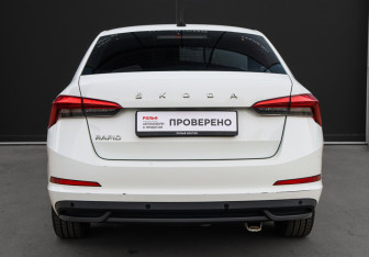Подержанный автомобиль Skoda Rapid Liftback 2020 года (5 фото)