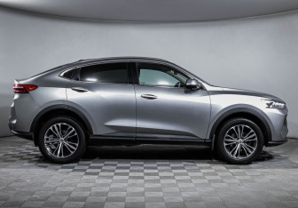 Подержанный автомобиль Haval F7x 2022 года (4 фото)