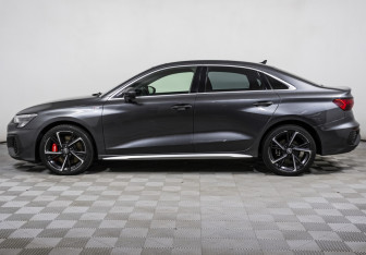 Подержанный автомобиль Audi A3 Sedan 2021 года (8 фото)