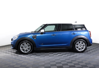 Подержанный автомобиль MINI Countryman 2017 года (8 фото)