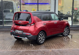 Подержанный автомобиль Kia Soul 2019 года (8 фото)