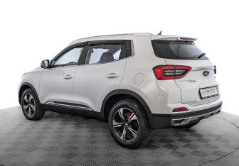 Подержанный автомобиль Chery Tiggo 4 Pro 2023 года (7 фото)