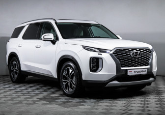 Подержанный автомобиль Hyundai Palisade 2021 года (3 фото)