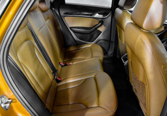 Подержанный автомобиль Audi Q3 2013 года (11 фото)