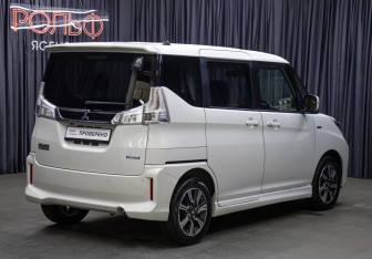 Подержанный автомобиль Mitsubishi Delica D:2 Microvan 2019 года (5 фото)