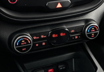 Подержанный автомобиль Kia Soul 2022 года (21 фото)