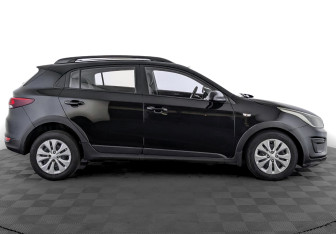 Подержанный автомобиль Kia Rio Hatchback 2020 года (4 фото)