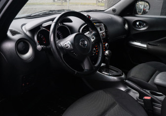Подержанный автомобиль Nissan Juke 2014 года (12 фото)