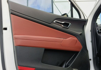 Подержанный автомобиль Kia Sportage 2023 года (21 фото)