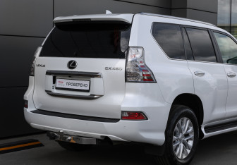 Подержанный автомобиль Lexus GX 2019 года (27 фото)