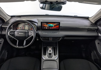 Подержанный автомобиль Haval Jolion 2022 года (14 фото)