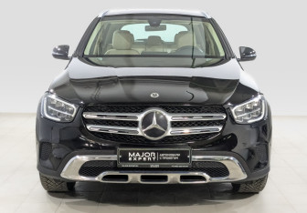 Подержанный автомобиль Mercedes-Benz GLC Coupe 2021 года (2 фото)