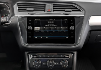 Подержанный автомобиль Volkswagen Tiguan 2017 года (17 фото)